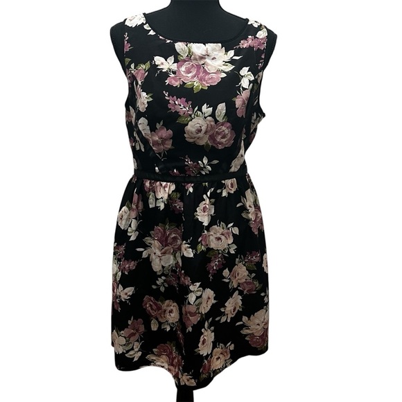 Three Pink Hearts 11 Black Dark Floral Sleeveless Fairy Grunge A-Line Mini Dress - Picture 1 of 8